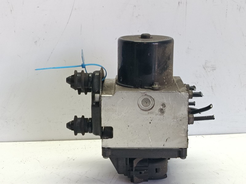 Recambio de abs para volkswagen passat b6 (3c2) 2.0 tdi referencia OEM IAM 3C0614109  