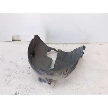 PASO DE RUEDA DELANTERO IZQUIERDO A2466900100 