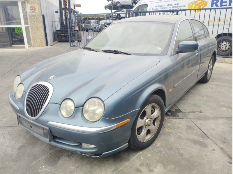 jaguar s-type del año 2000