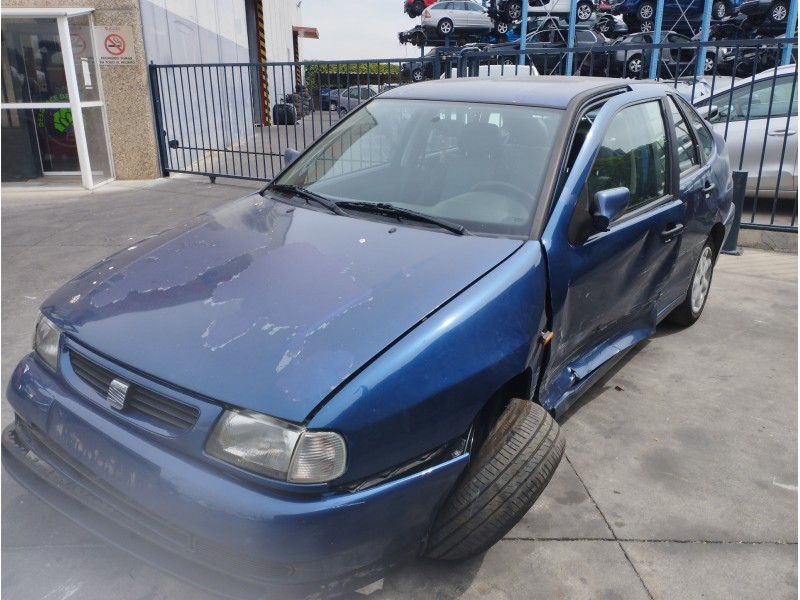 SEAT CORDOBA BERLINA (6K2)