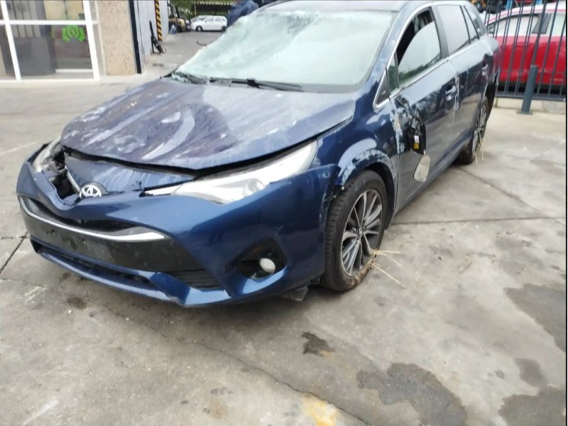 TOYOTA AVENSIS TOURING SPORTS