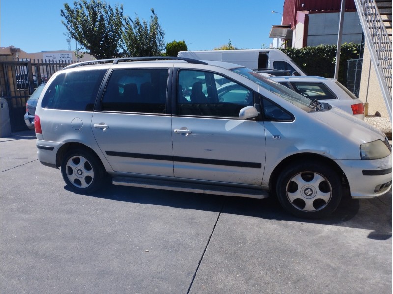 SEAT ALHAMBRA (7V9)