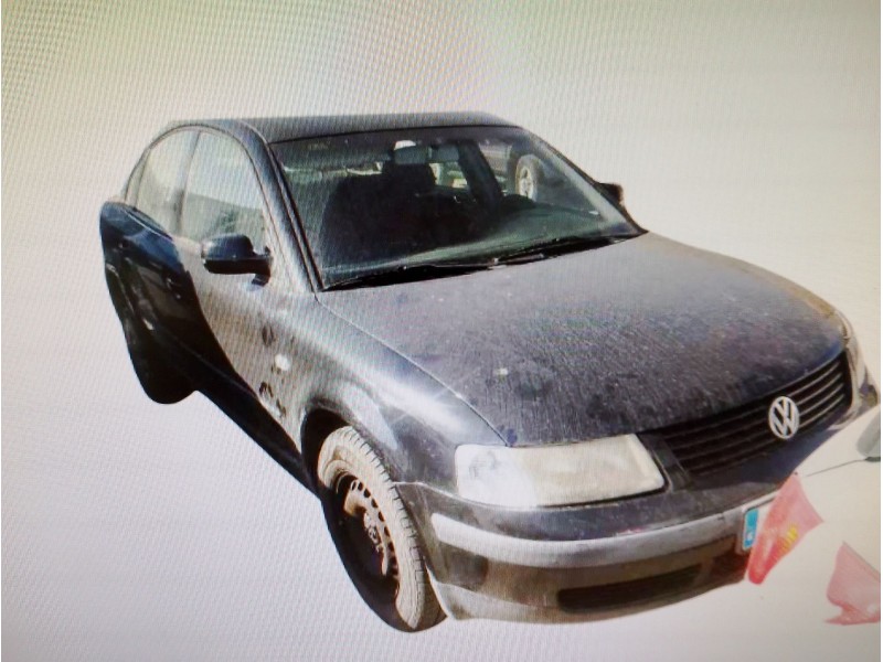 VOLKSWAGEN PASSAT BERLINA (3B2)