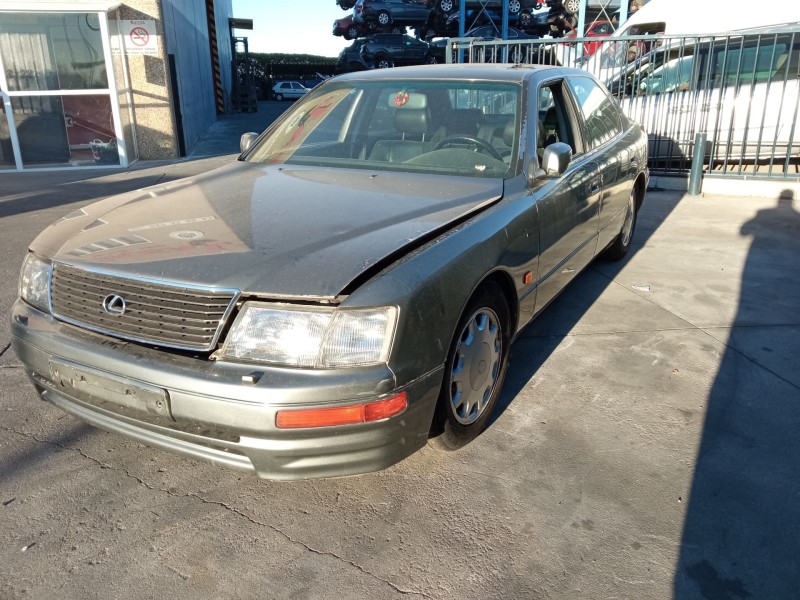 LEXUS LS400 (UCF20)
