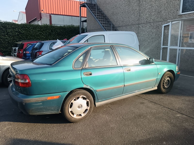volvo s40 i (644) del año 2001
