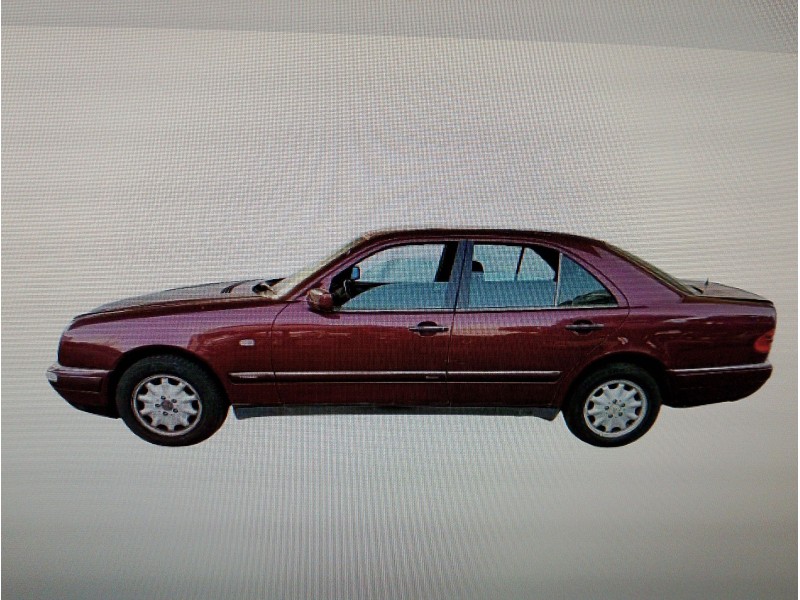 MERCEDES-BENZ CLASE E (W210) BERLINA DIESEL
