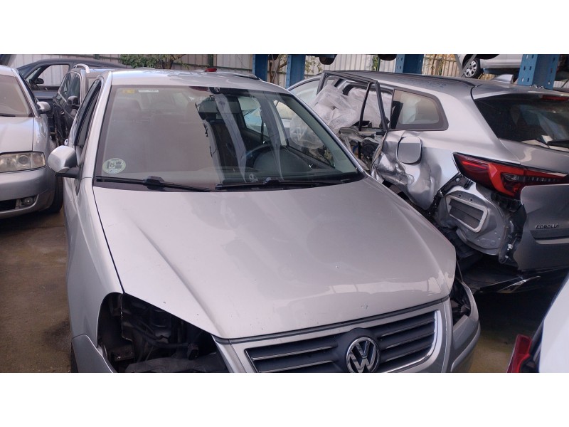 VOLKSWAGEN POLO IV (9N_, 9A_)