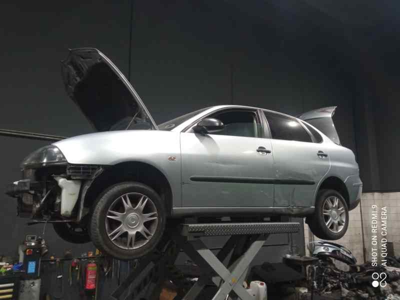 SEAT CORDOBA BERLINA (6L2)