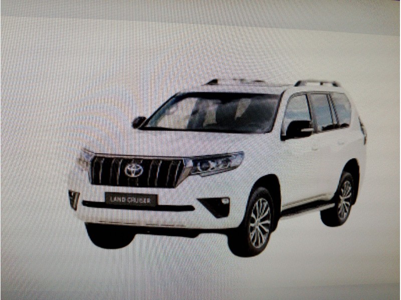 TOYOTA LAND CRUISER (J15)