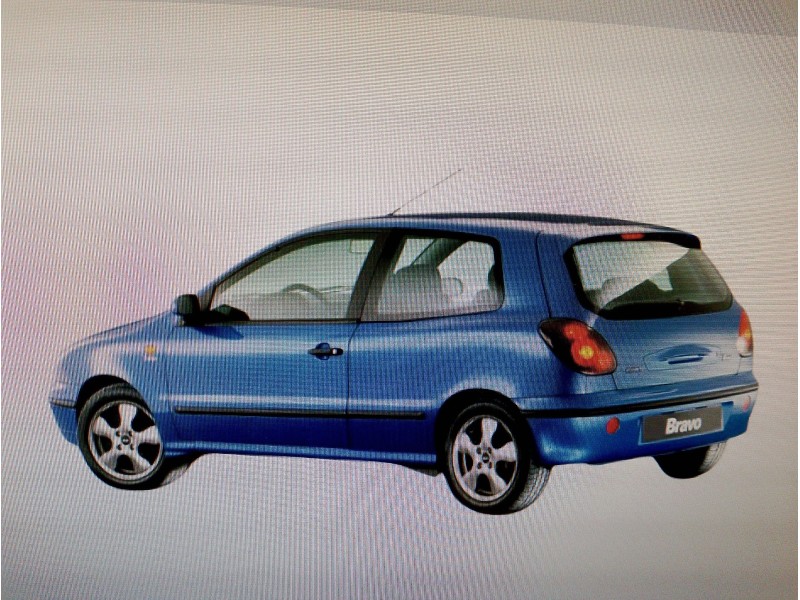 FIAT BRAVO (182)
