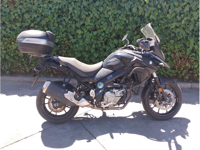 SUZUKI V-STROM 650