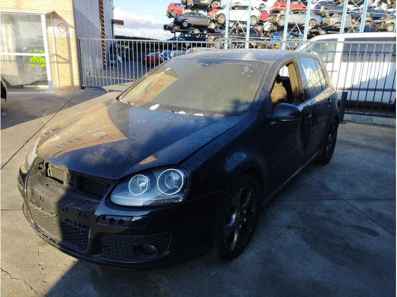 VOLKSWAGEN GOLF V BERLINA (1K1)