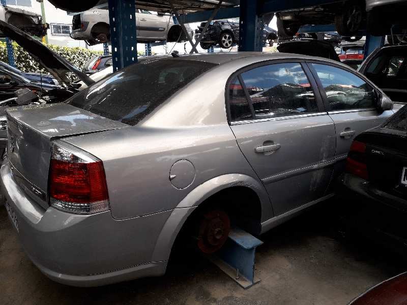 OPEL VECTRA C BERLINA