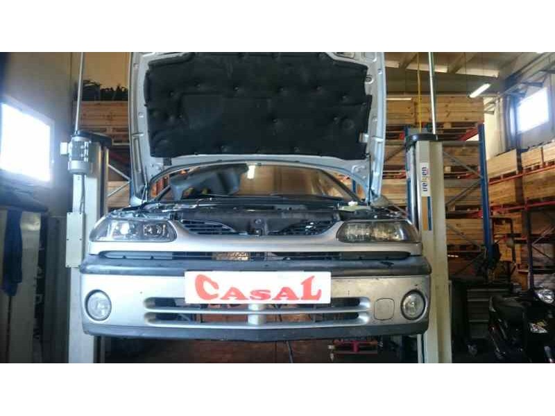 RENAULT LAGUNA (B56)