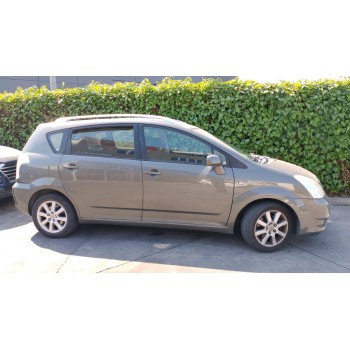 TOYOTA COROLLA VERSO (R1) de desguace