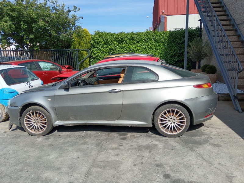 alfa romeo gt (937_) del año 2006