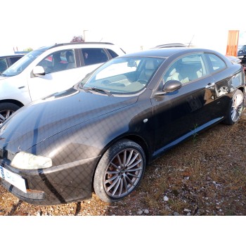 ALFA ROMEO GT (125) de desguace