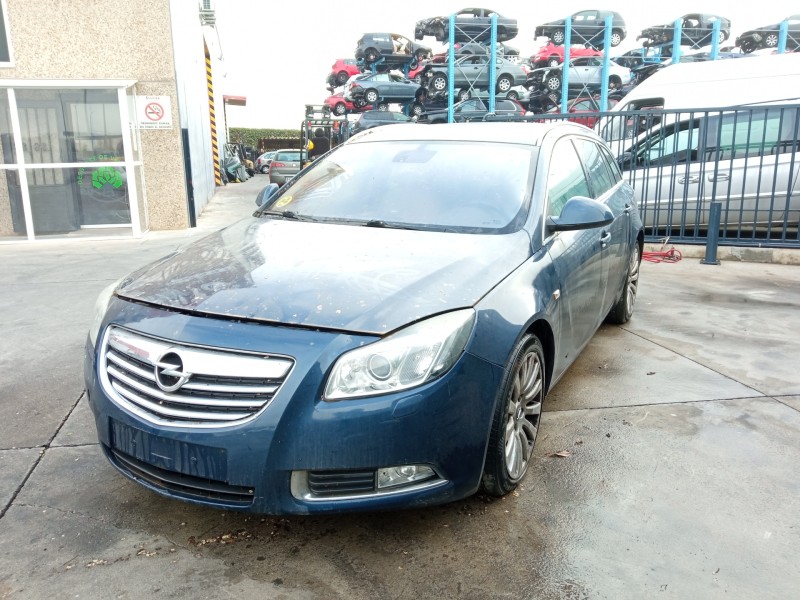 OPEL INSIGNIA BERLINA
