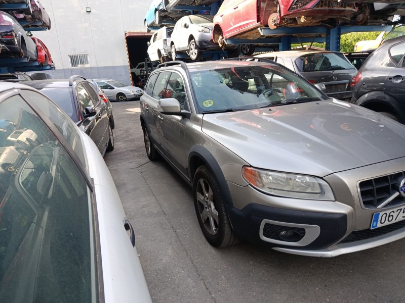VOLVO XC70 II (136)