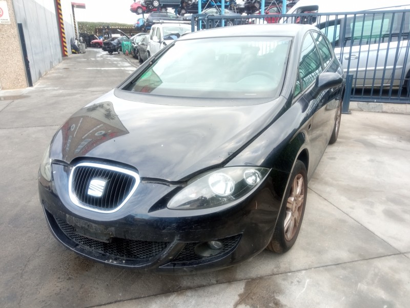 SEAT LEON (1P1)