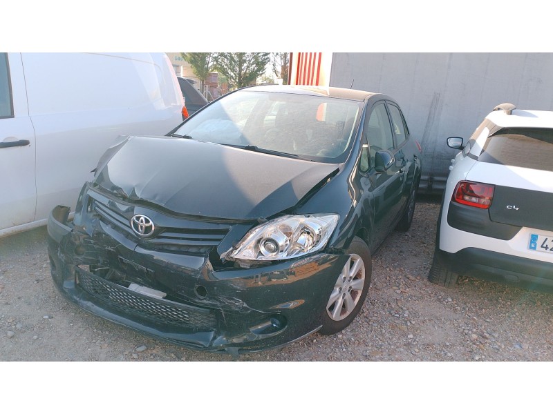 TOYOTA AURIS (_E15_)
