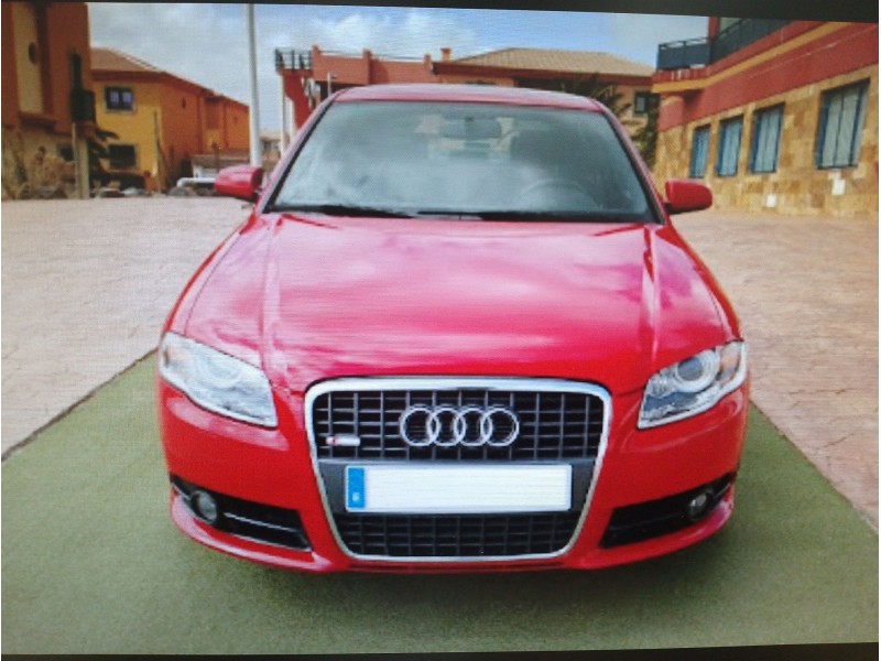 AUDI A4 BERLINA (8E)