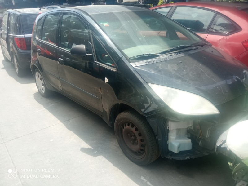 MITSUBISHI COLT BERLINA 5 (Z30A)