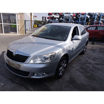SKODA OCTAVIA BERLINA (1Z3) de desguace