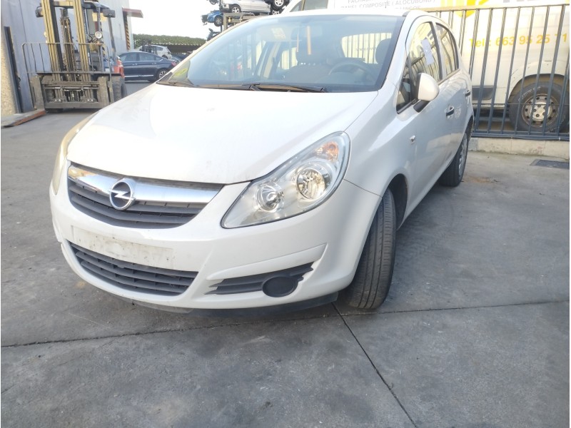 opel corsa d del año 2011