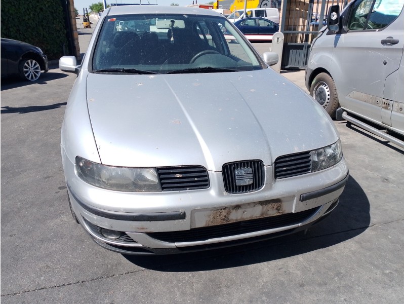 SEAT LEON (1M1)