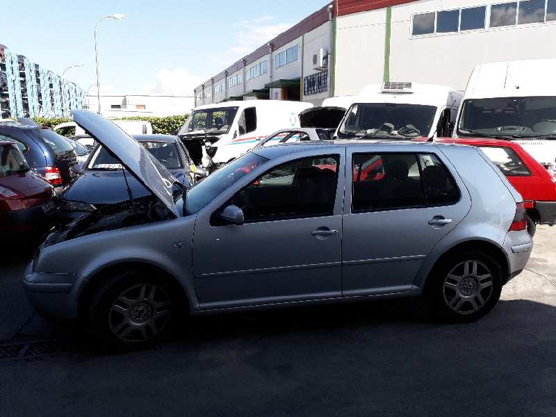 VOLKSWAGEN GOLF IV BERLINA (1J1)