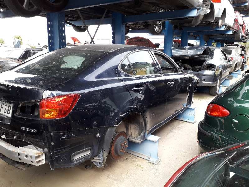 LEXUS IS200 (DS2/IS2)