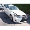 lexus is del año 2021