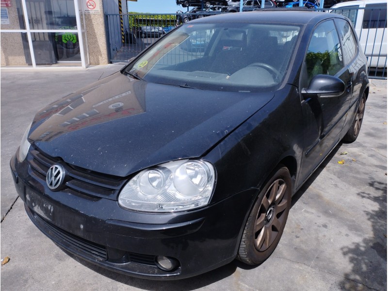 VOLKSWAGEN GOLF V BERLINA (1K1)