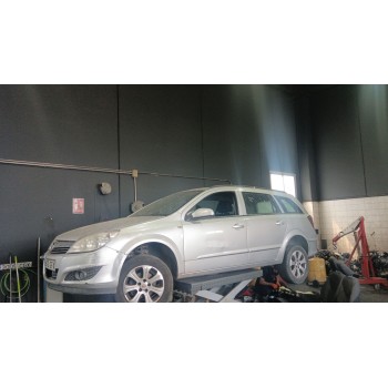 OPEL ASTRA H Station Wagon (A04) de desguace