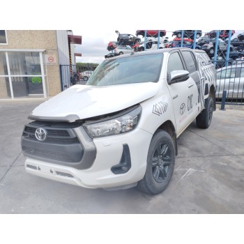 TOYOTA HILUX (KUN) de desguace