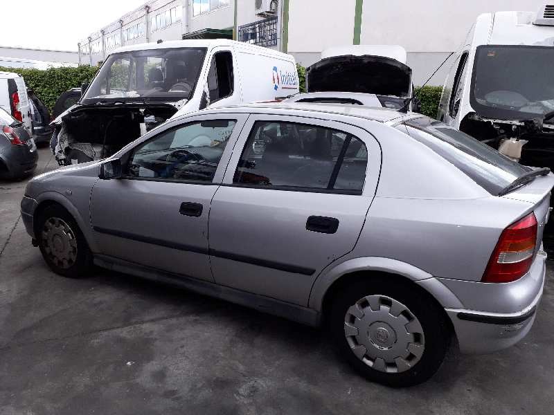 OPEL ASTRA G BERLINA