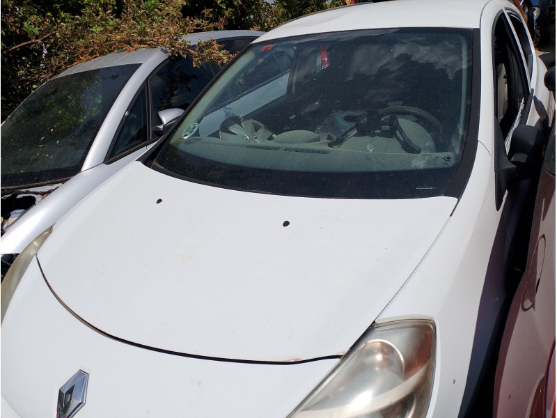 RENAULT CLIO III