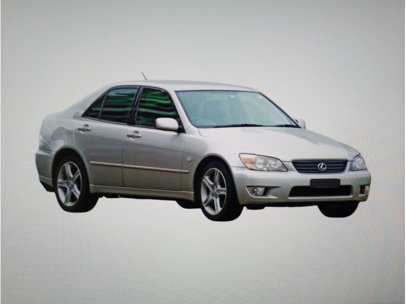 LEXUS IS200 (GXE10)