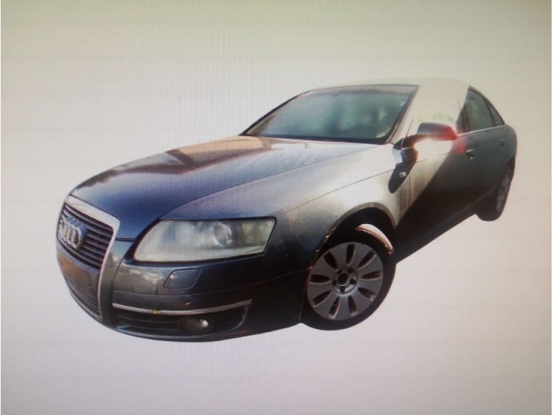 AUDI A6 BERLINA (4F2)
