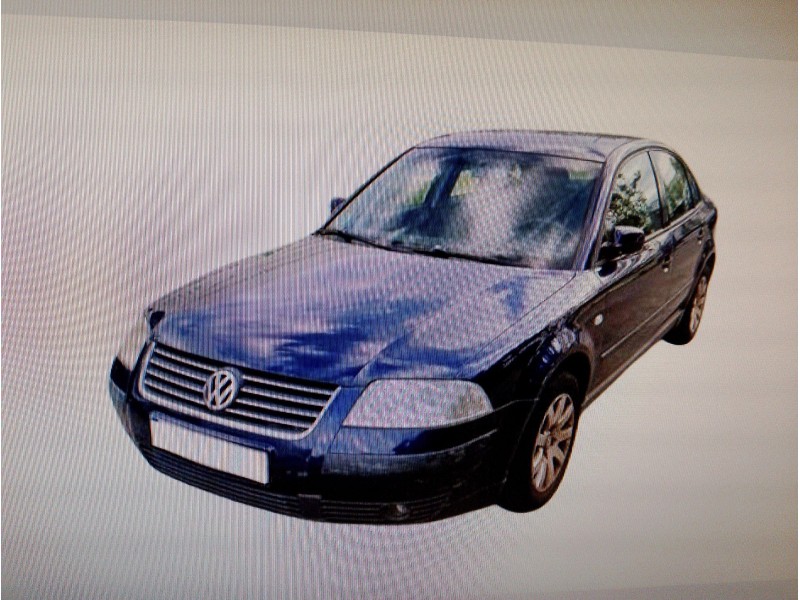 VOLKSWAGEN PASSAT BERLINA (3B3)