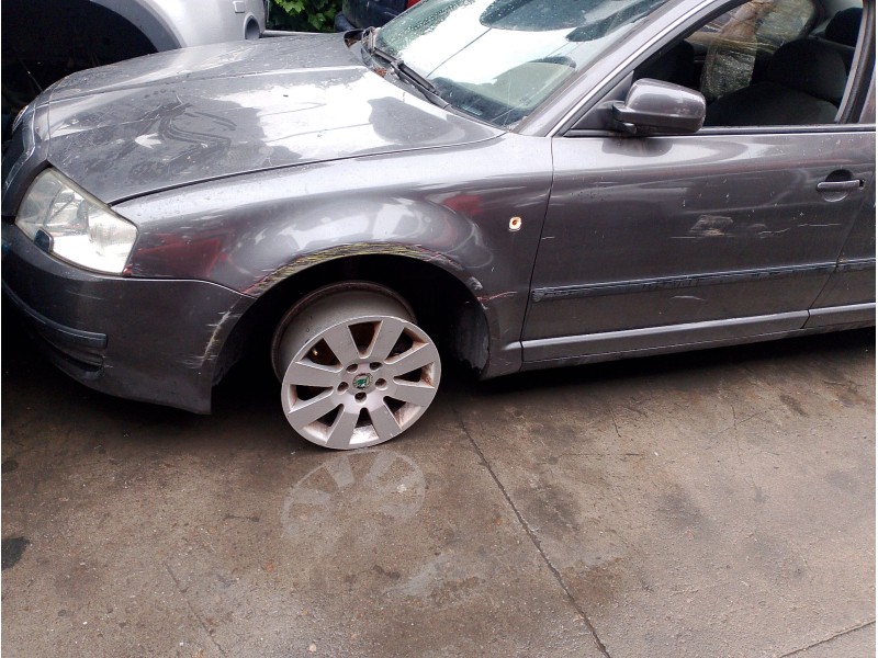 SKODA SUPERB I (3U4)