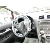 toyota auris (_e15_) del año 2008