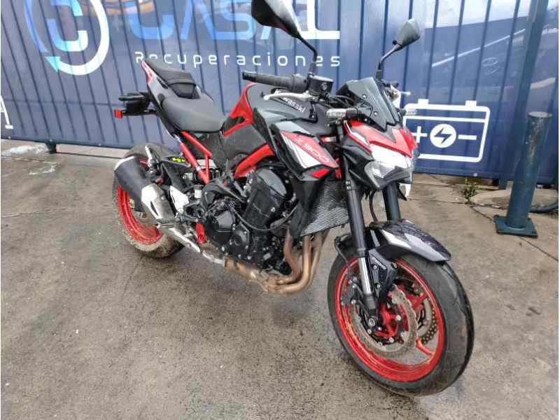 kawasaki z 900 del año 2024