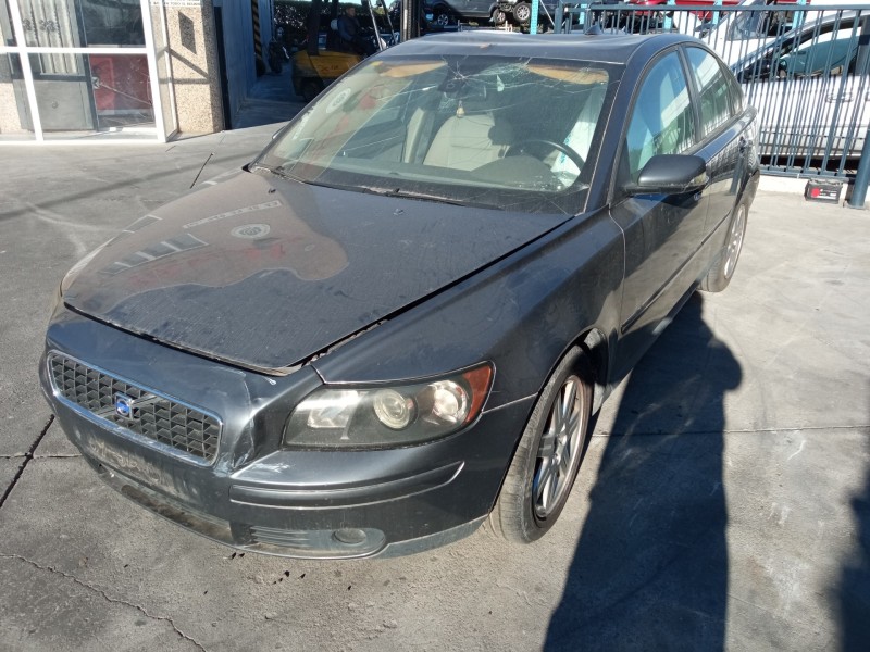 VOLVO S40 BERLINA