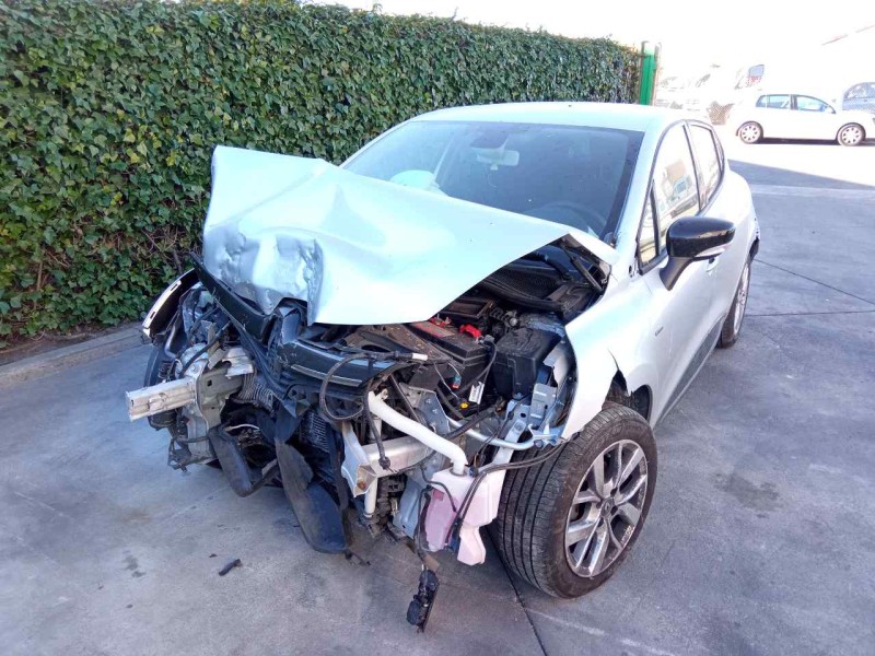 RENAULT CLIO IV