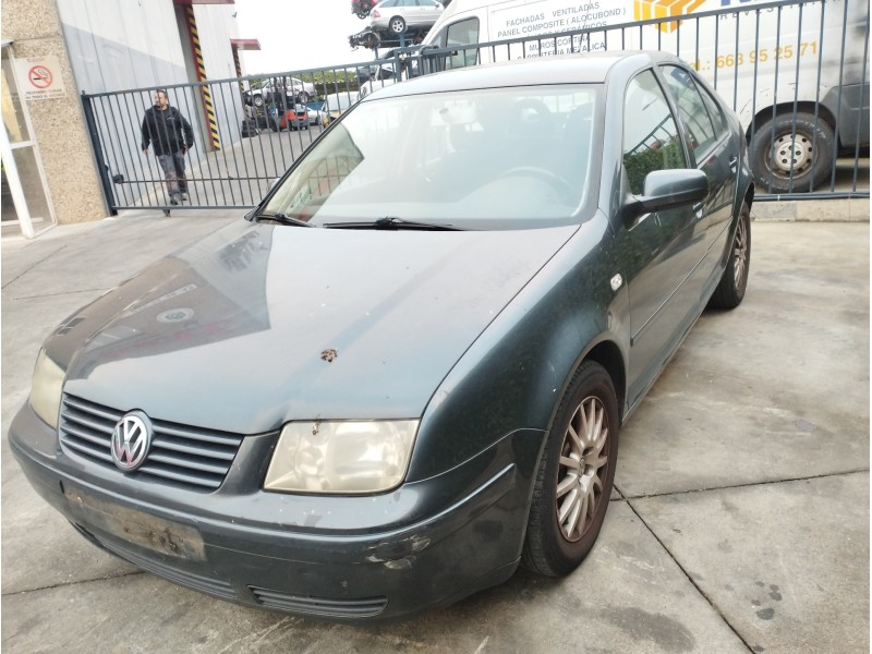 VOLKSWAGEN BORA VARIANT (1J6)