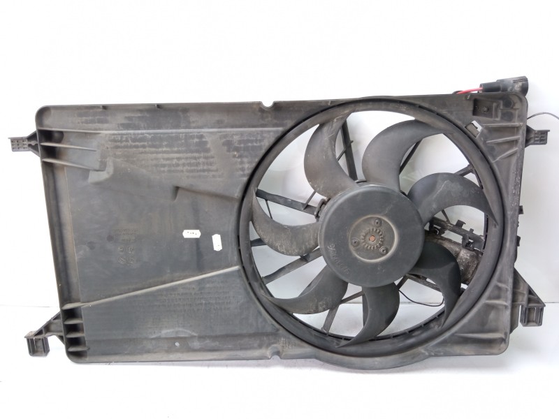 Recambio de electroventilador para mazda 3 berlina (bk) 1.6 cd diesel cat referencia OEM IAM 1137328148  