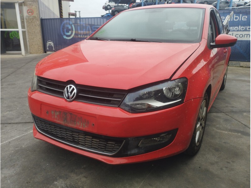 VOLKSWAGEN POLO (9N3)