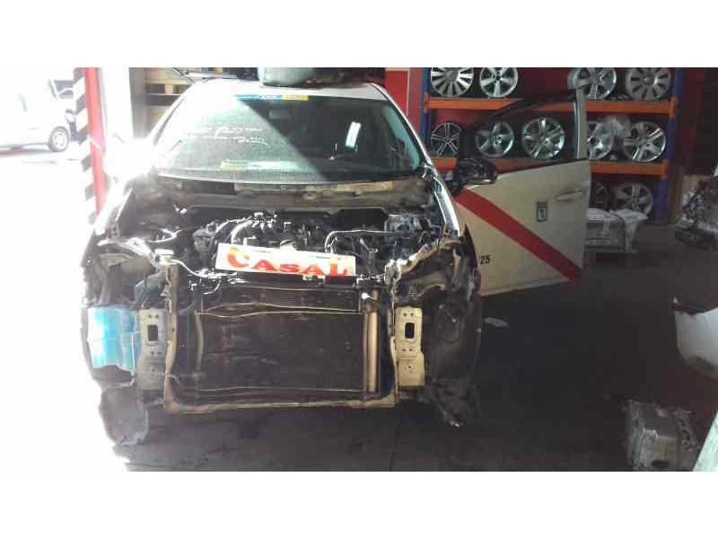 TOYOTA PRIUS (NHW30)